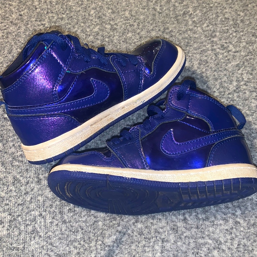 Jordan shoes size 9c